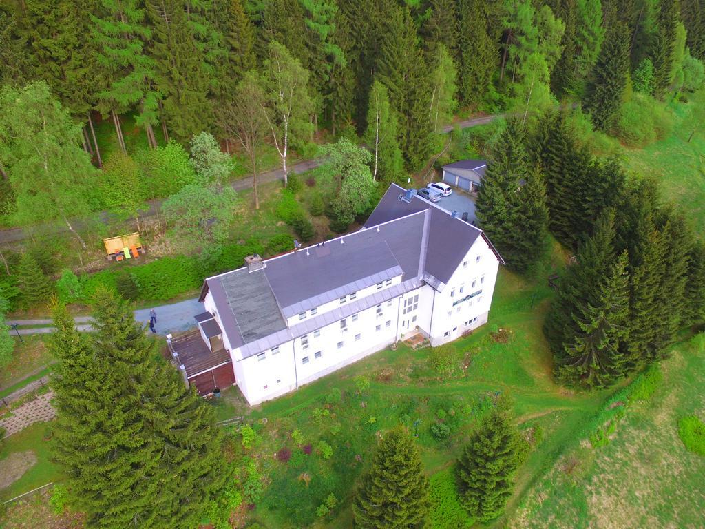 Greizer Kammhuette Gaststaette & Pension Klingenthal Bagian luar foto