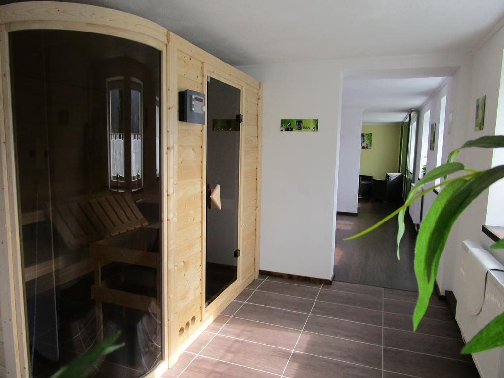 Greizer Kammhuette Gaststaette & Pension Klingenthal Bagian luar foto